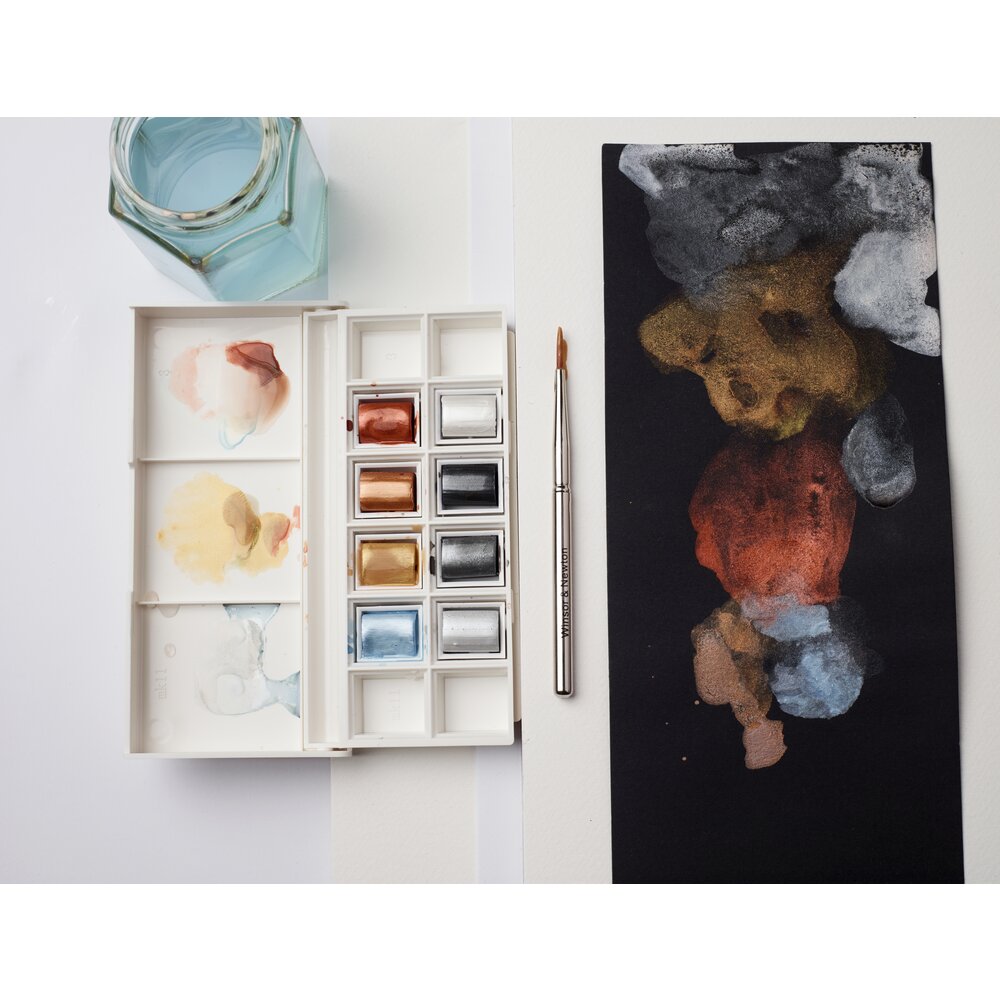 Winsor & Newton Cotman Watercolour 8 Half Pan Metallic Pocket Set