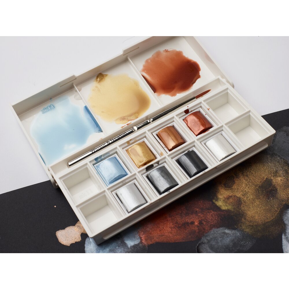 Winsor & Newton Cotman Watercolour 8 Half Pan Metallic Pocket Set